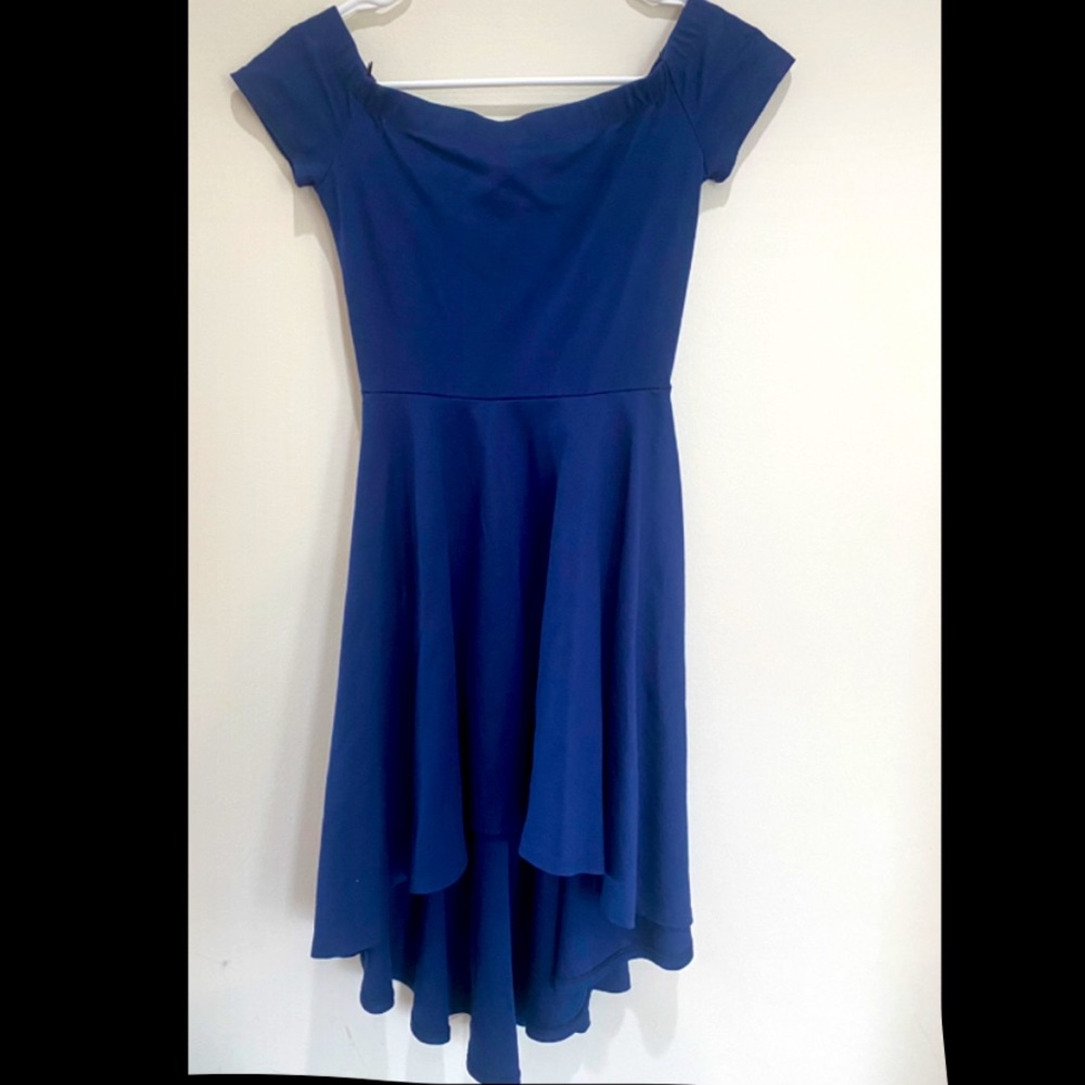 Off Shoulder Short Train Dress
